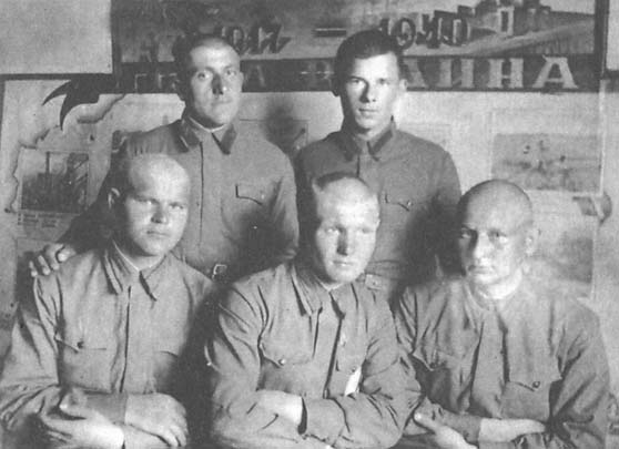 Я дрался с Панцерваффе. 'Двойной оклад - тройная смерть!'